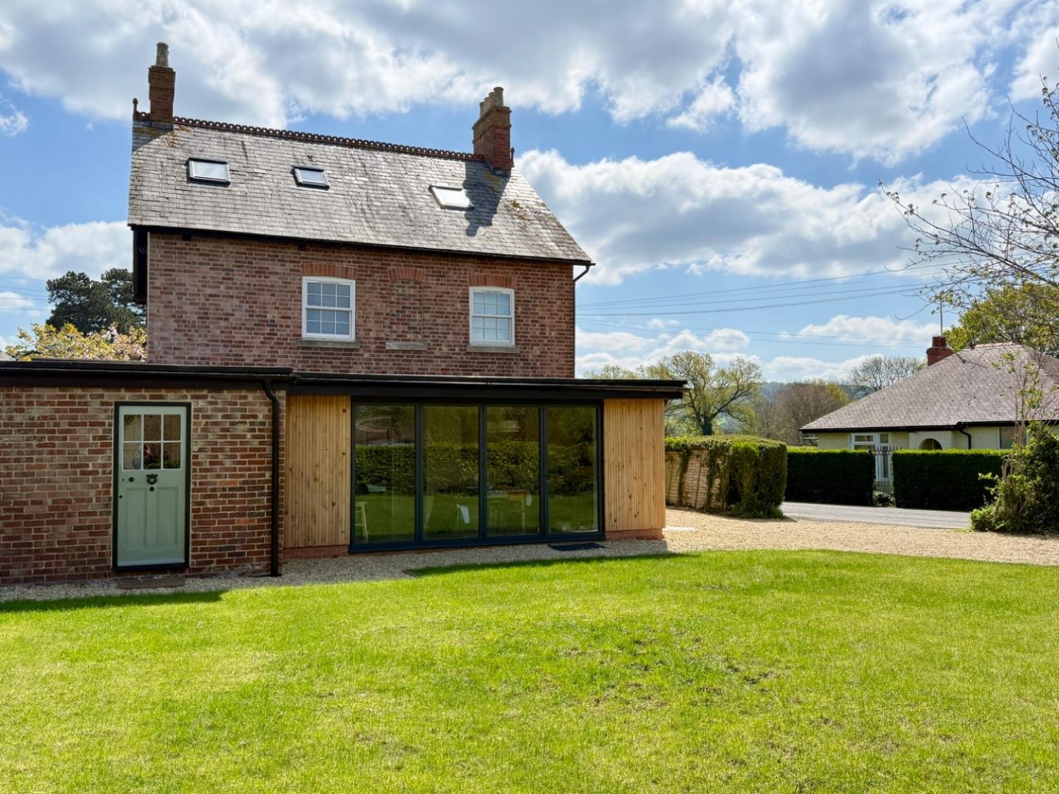 Laburnum Walk, Stonehouse