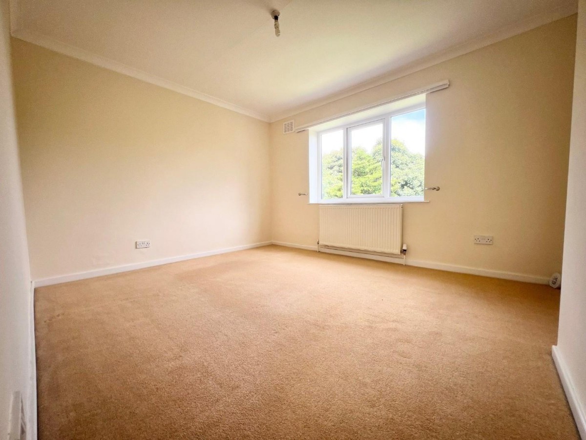 Stone Moor Road, Bolsterstone, Sheffield, S36 3ZN