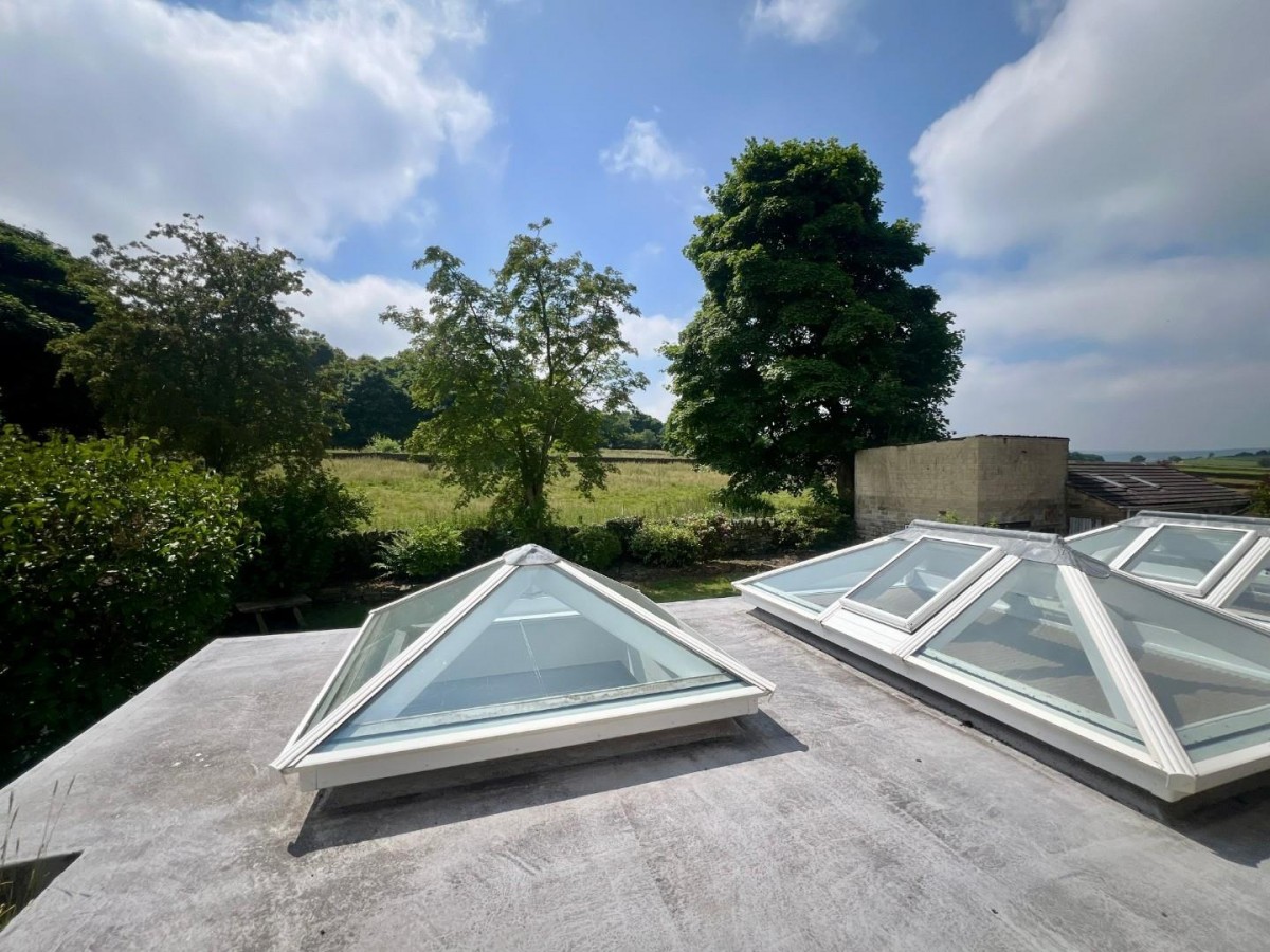 Stone Moor Road, Bolsterstone, Sheffield, S36 3ZN