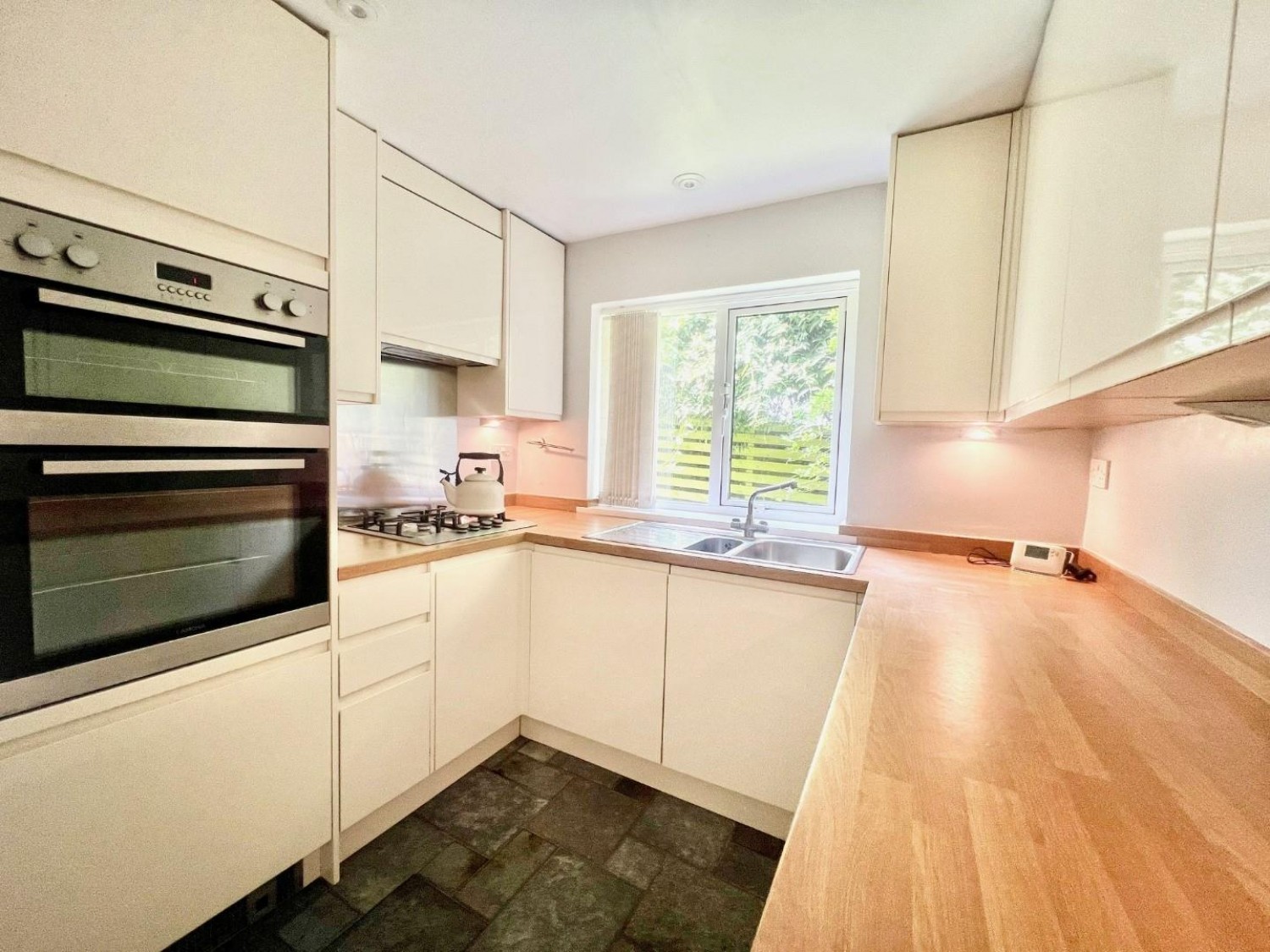 Stone Moor Road, Bolsterstone, Sheffield, S36 3ZN