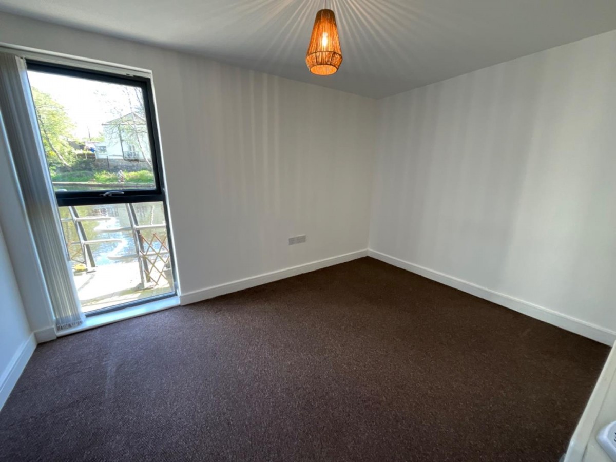 Lockside View, Stalybridge