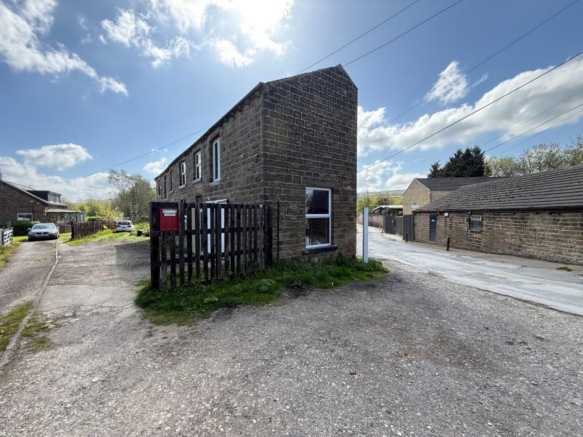 Low Mill Lane, Dewsbury