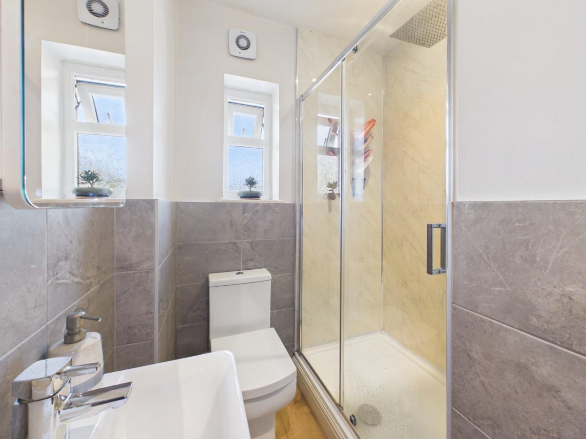 Myrtle Avenue, Bingley