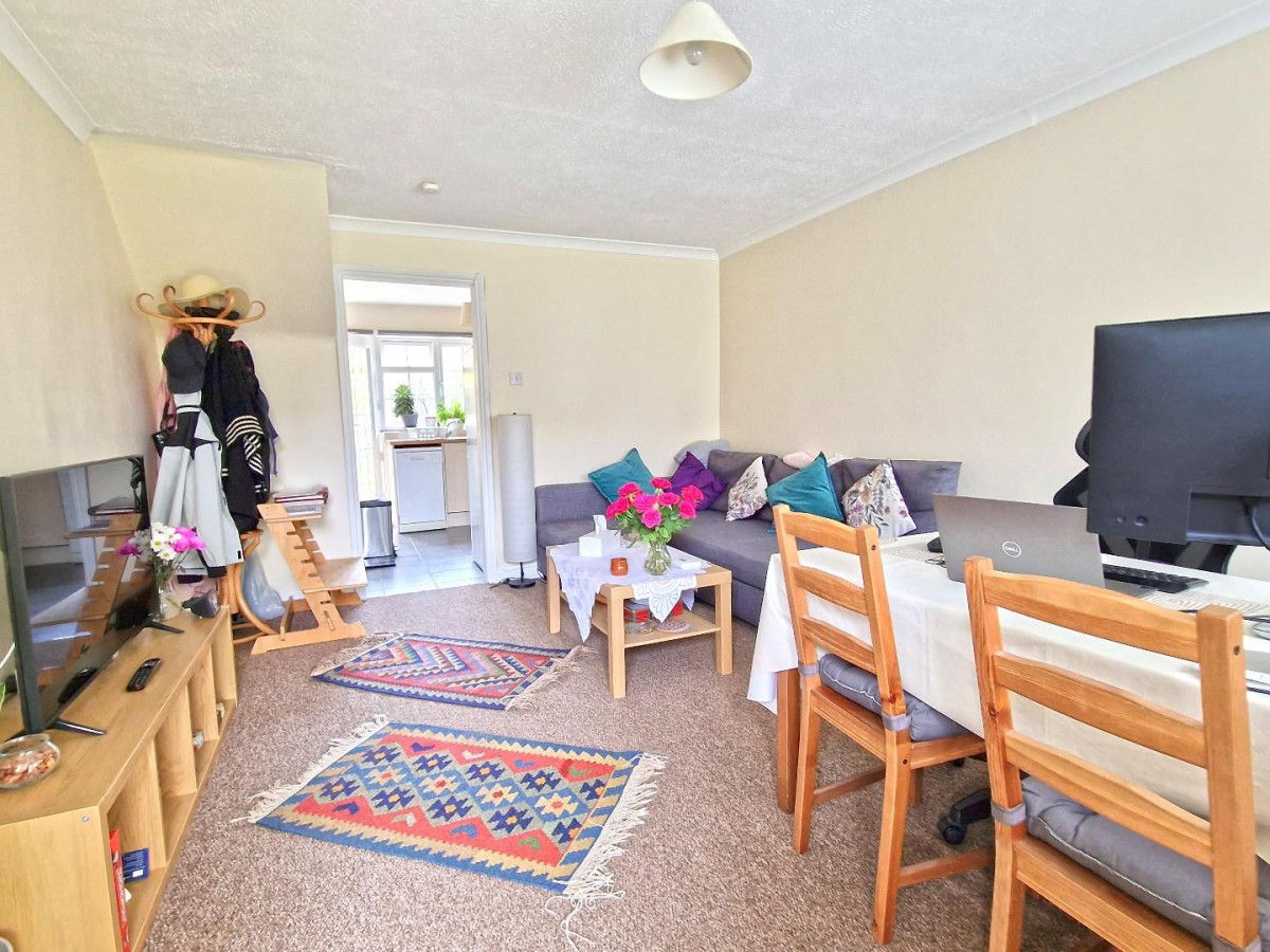 Burleigh Piece, Buckingham