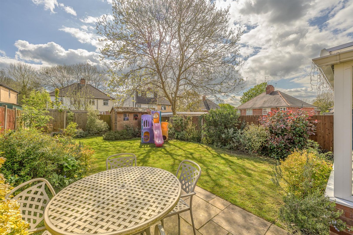 Bedcote Place, Stourbridge, DY8 1LD