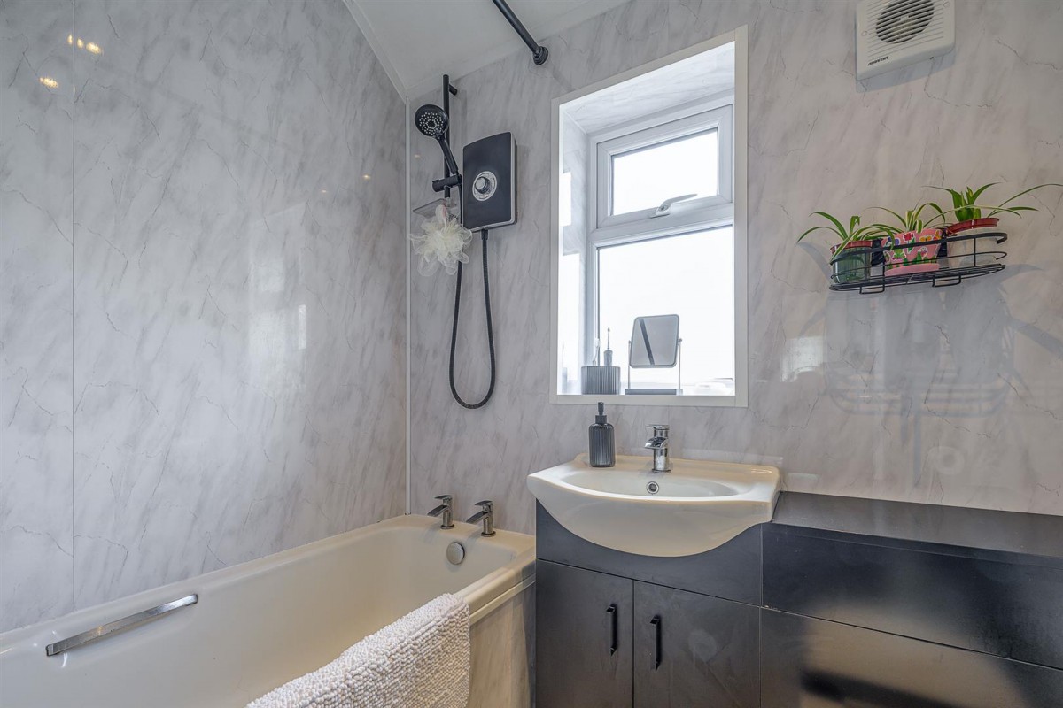 Bedcote Place, Stourbridge, DY8 1LD