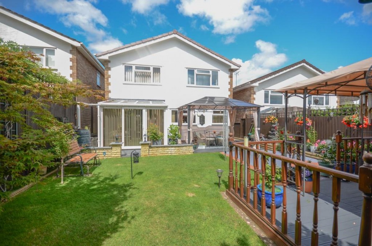 Stockwell Close, Mangotsfield, Bristol, BS16 6XB