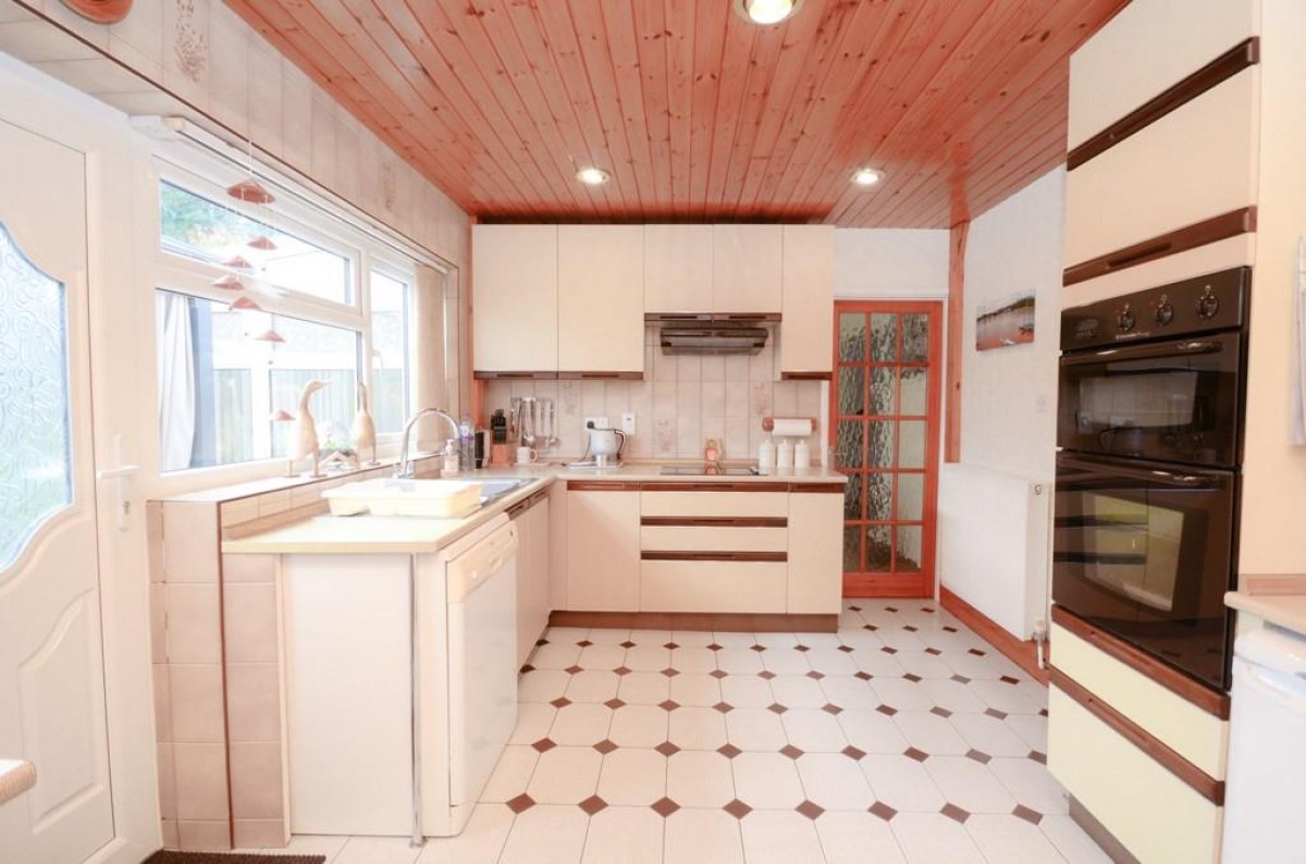 Stockwell Close, Mangotsfield, Bristol, BS16 6XB