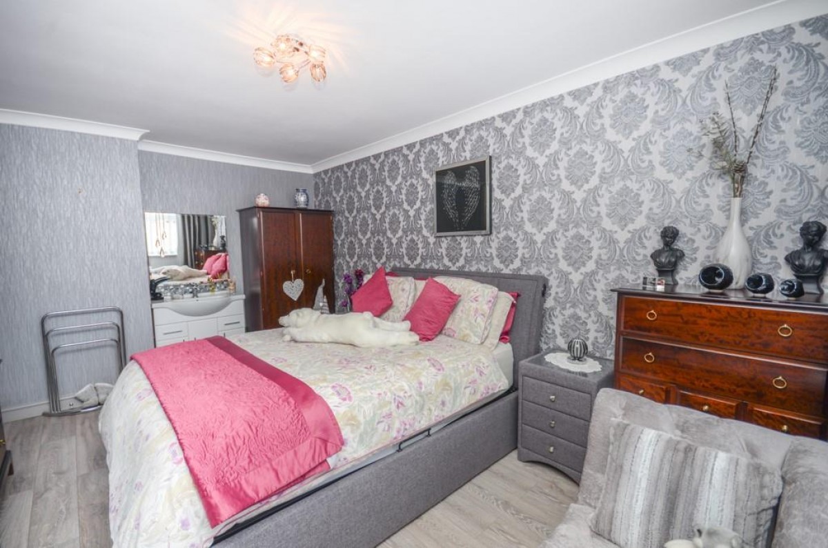 Stockwell Close, Mangotsfield, Bristol, BS16 6XB