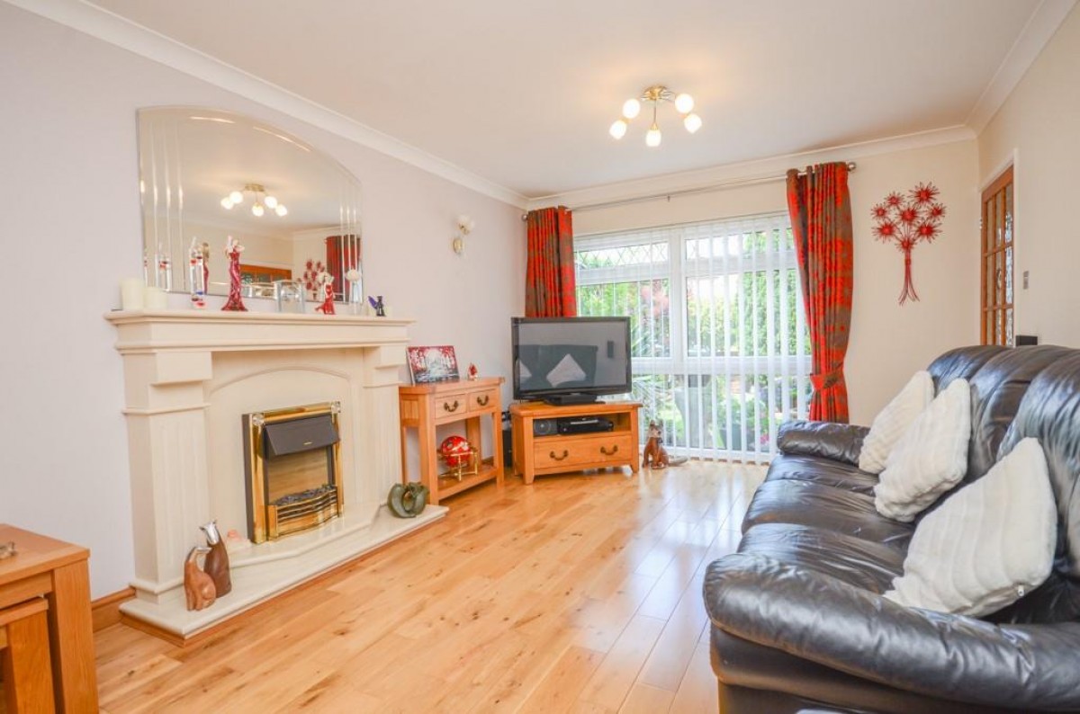 Stockwell Close, Mangotsfield, Bristol, BS16 6XB
