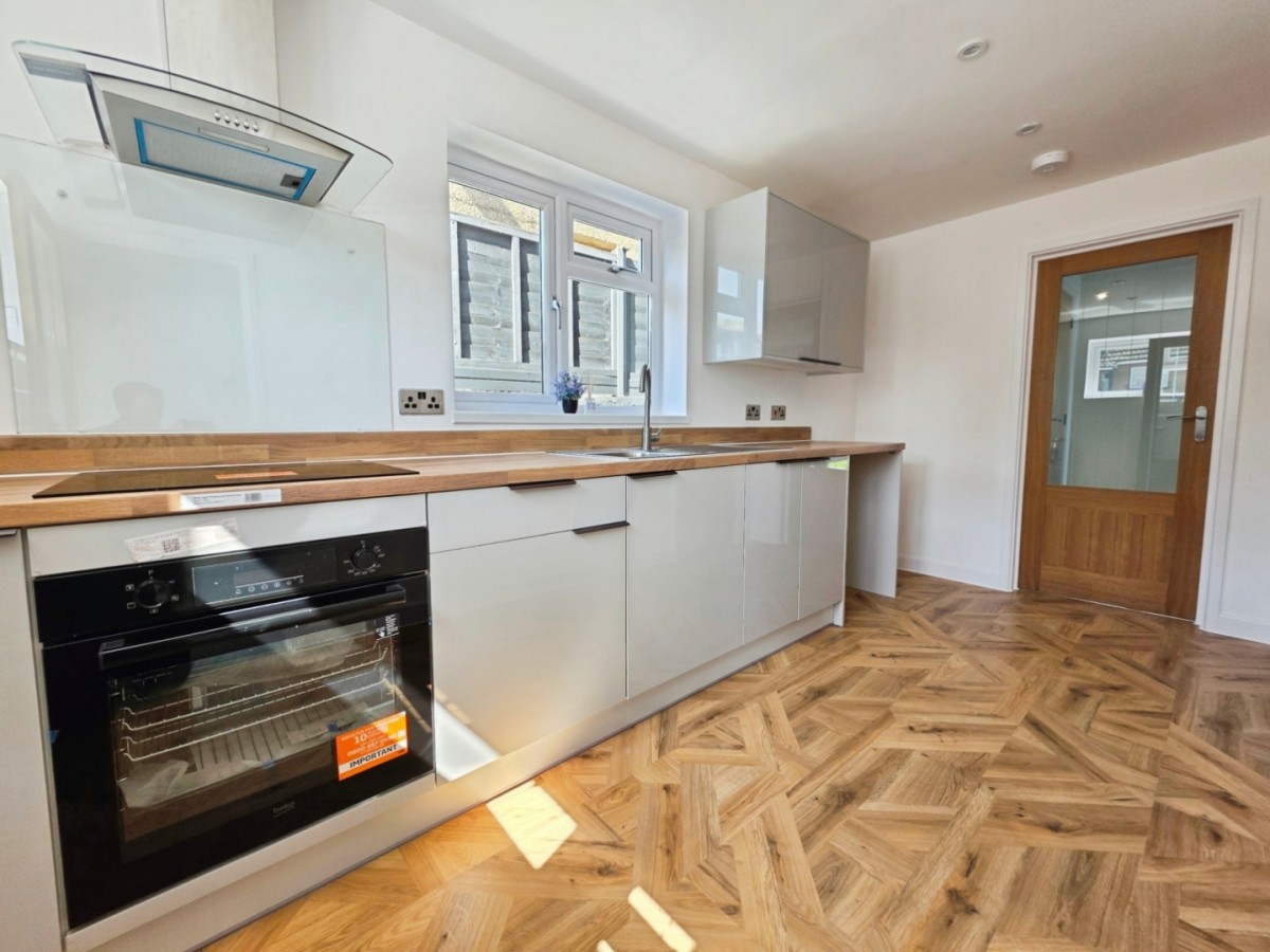 Park View Drive, Cashes Green, Stroud