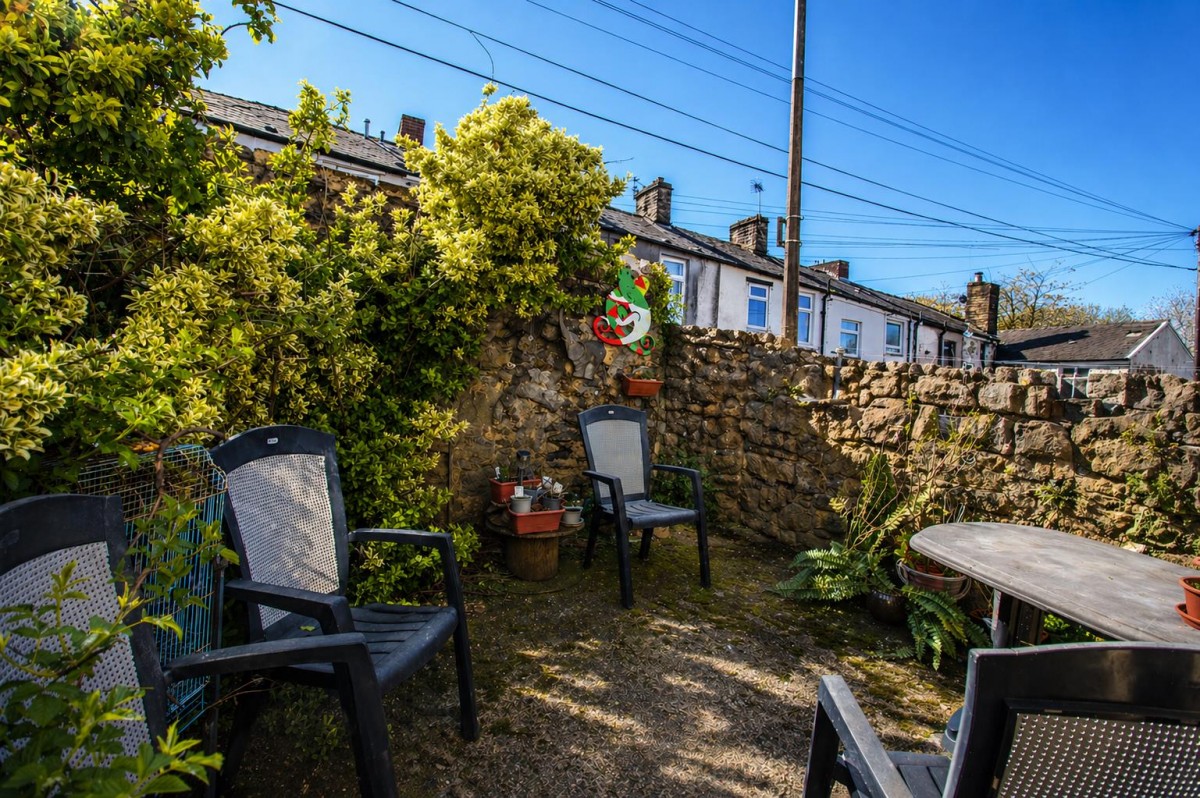 Sarah Street, Darwen