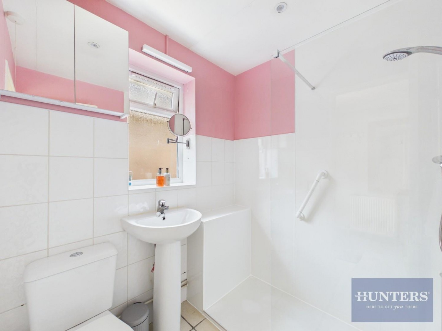 Salisbury Avenue, Warden Hill, Cheltenham