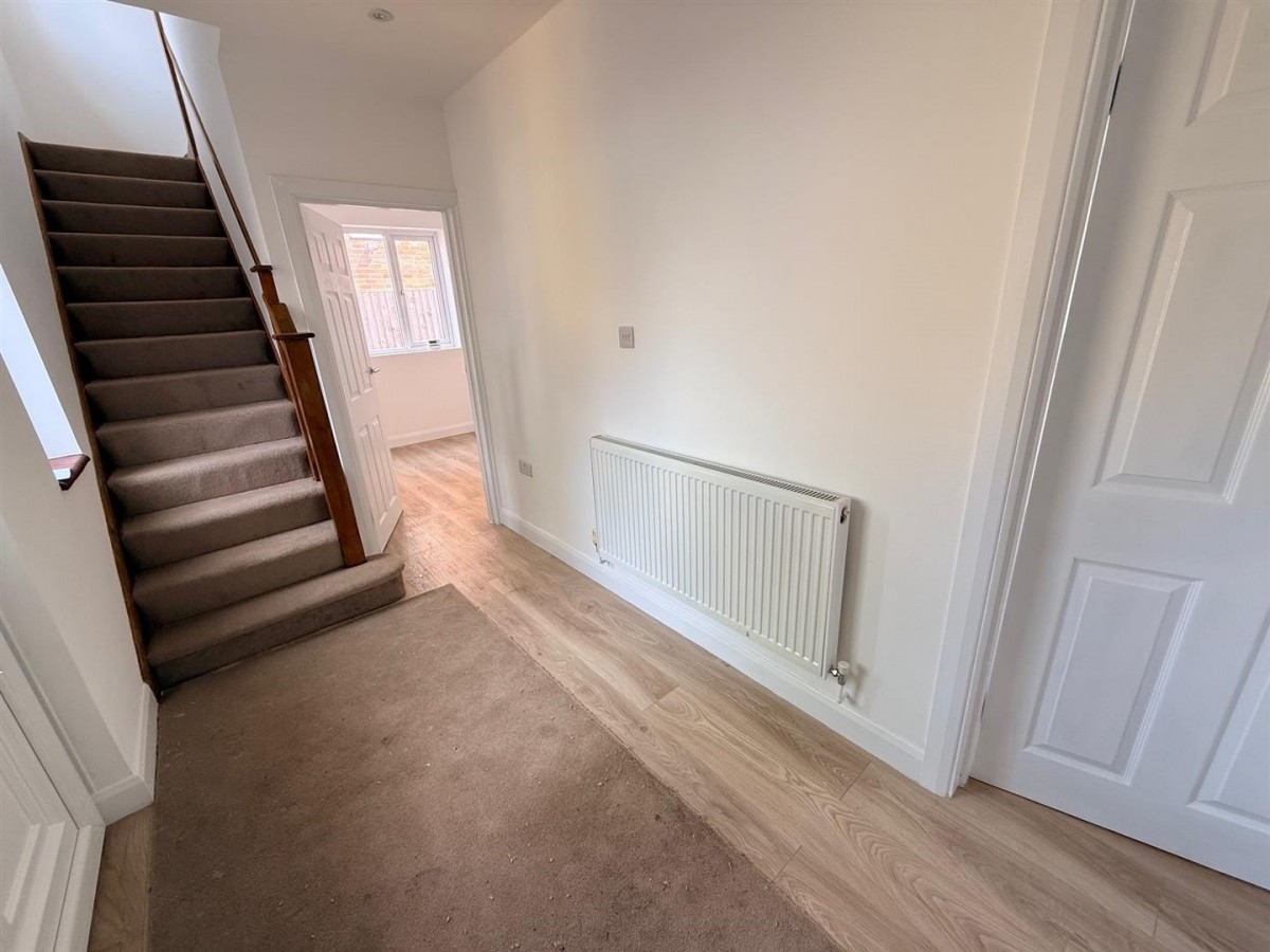 Shenstone Avenue, Stourbridge, DY8 3EH