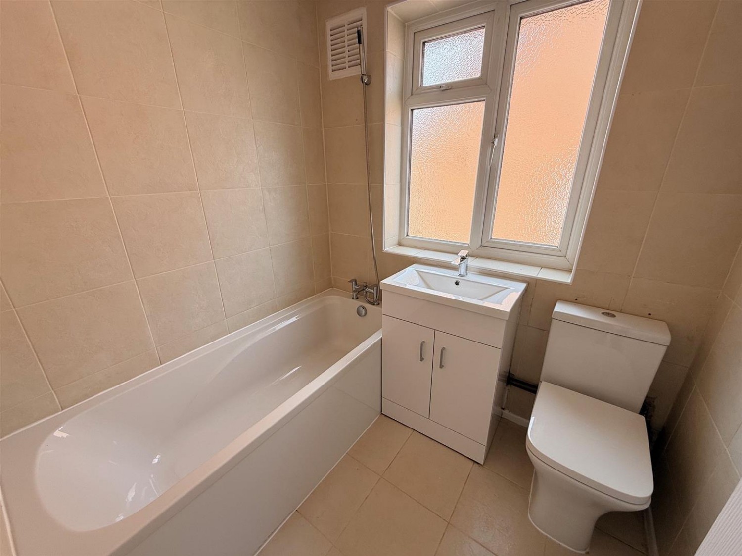 Shenstone Avenue, Stourbridge, DY8 3EH