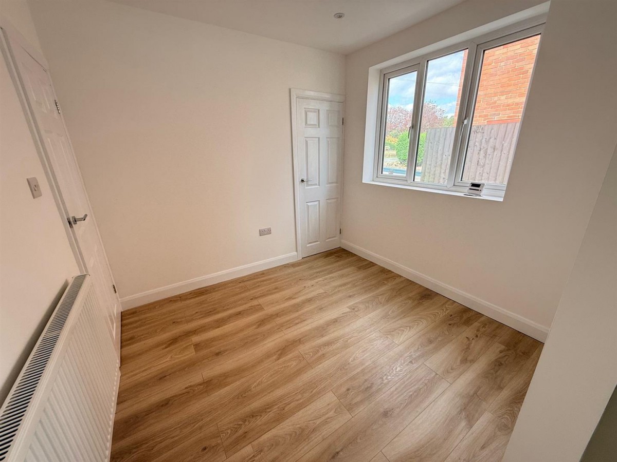 Shenstone Avenue, Stourbridge, DY8 3EH