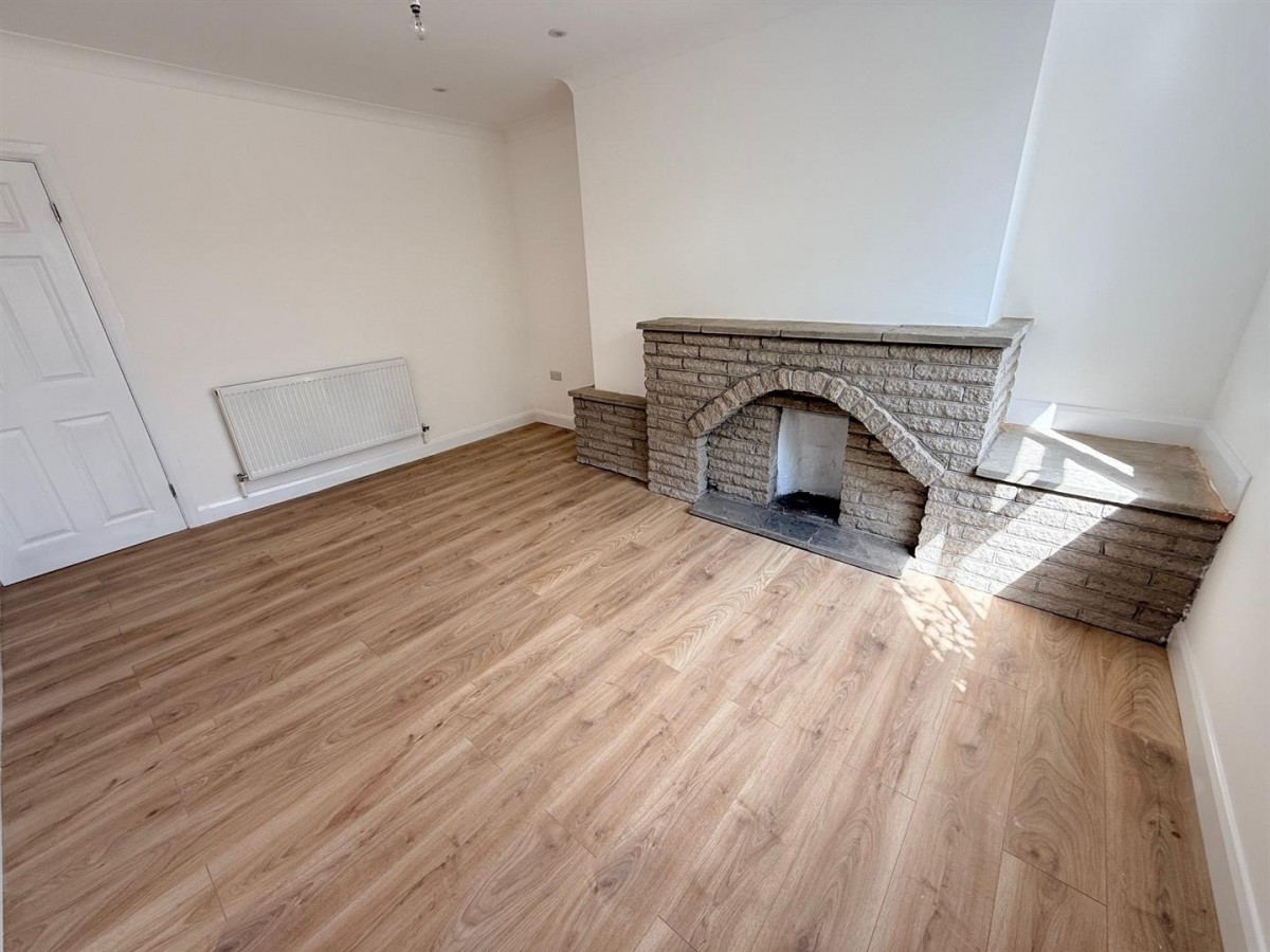 Shenstone Avenue, Stourbridge, DY8 3EH