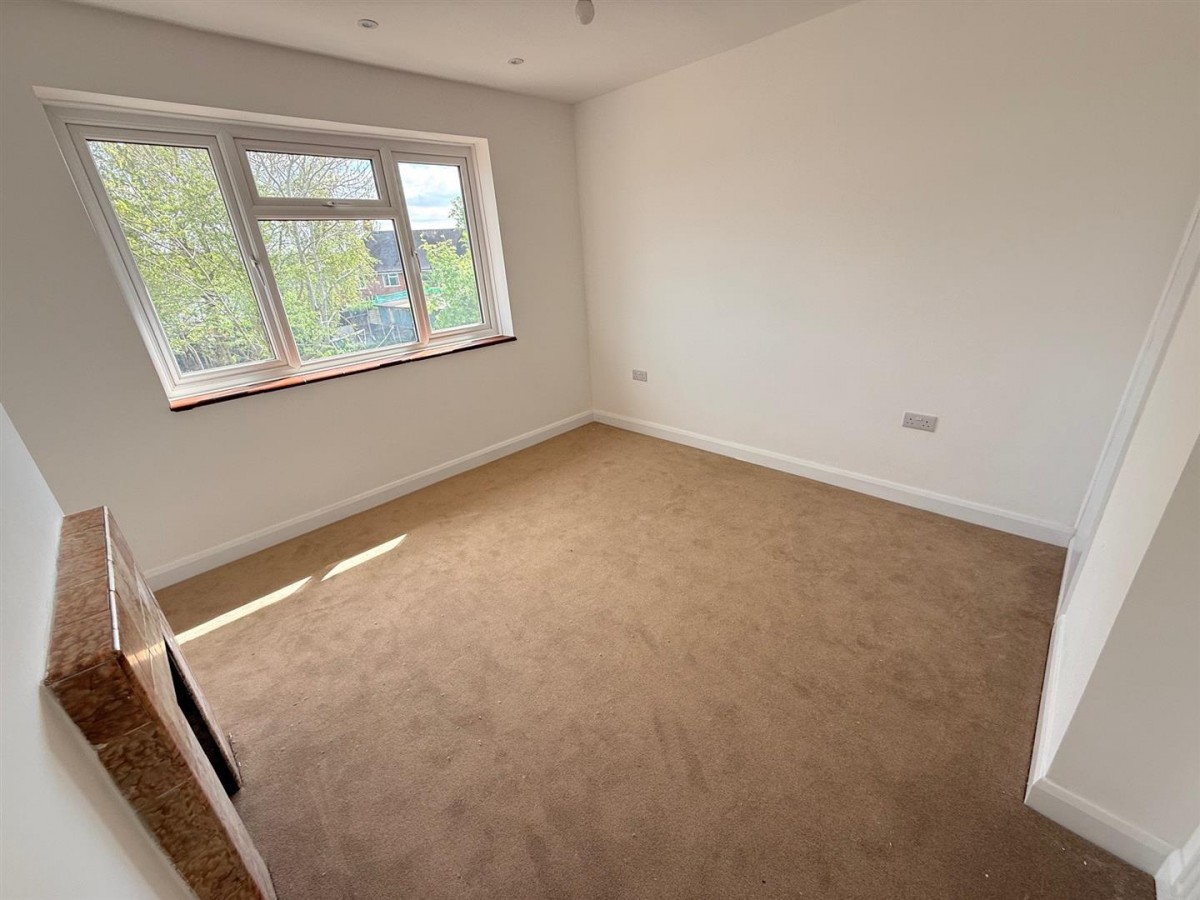 Shenstone Avenue, Stourbridge, DY8 3EH