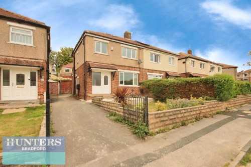 Grove House Crescent, Bradford, West Yorkshire, BD2