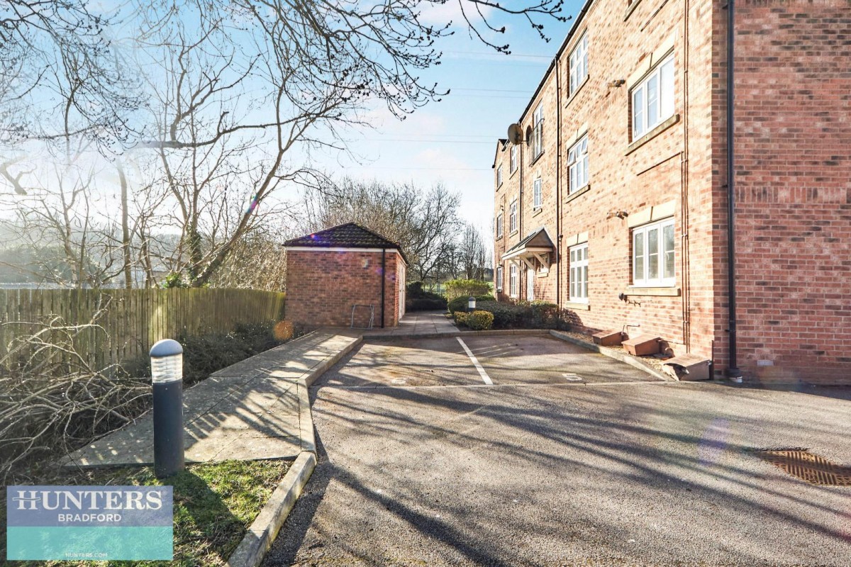 Pickering House, Towler Drive, Leeds, LS13