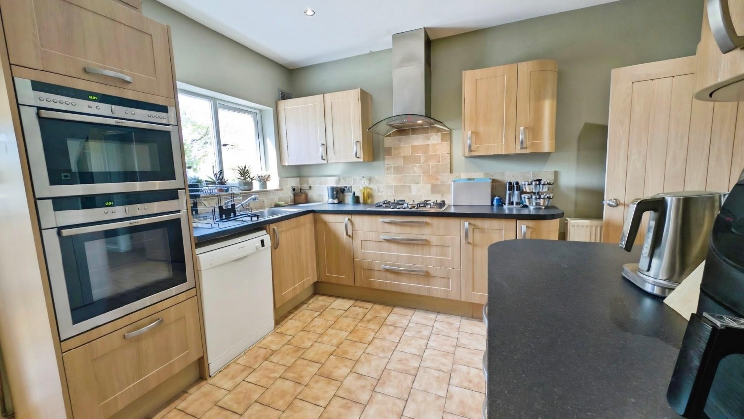 Fitzroy Road, Bristol