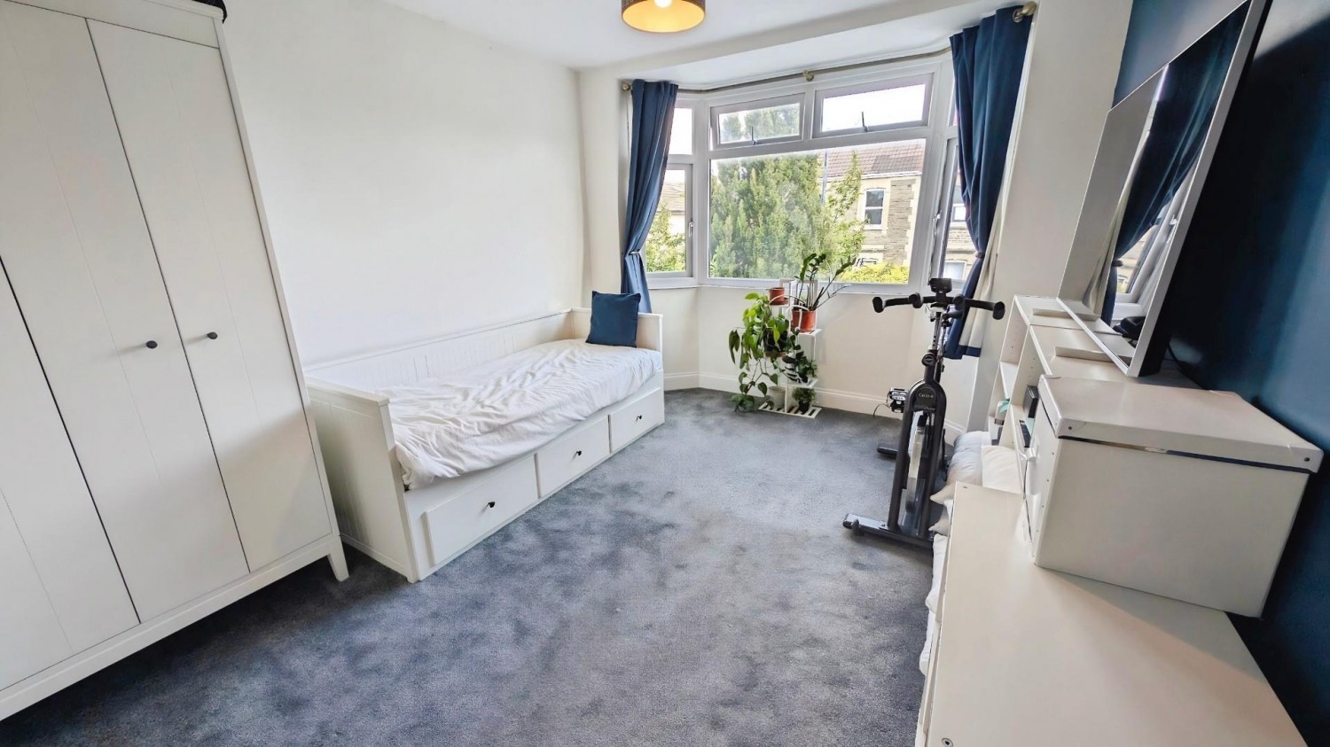 Fitzroy Road, Bristol