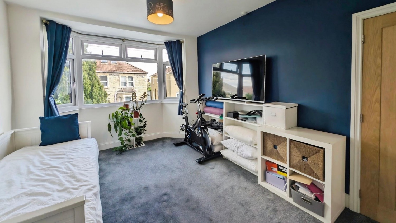 Fitzroy Road, Bristol