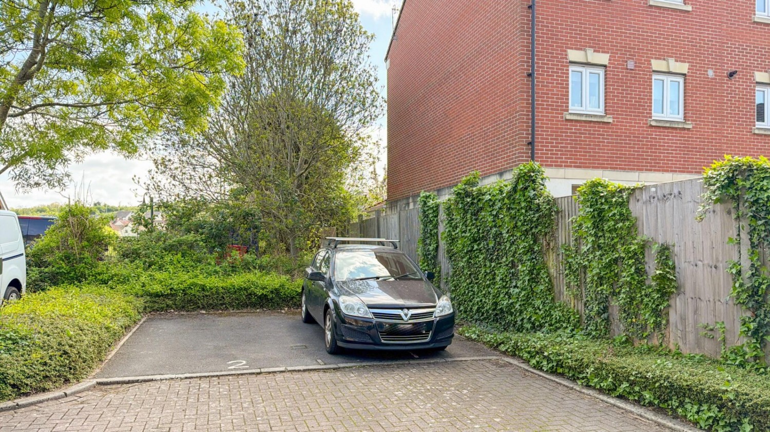 Bristol South End, Bedminster, BS3 5BH