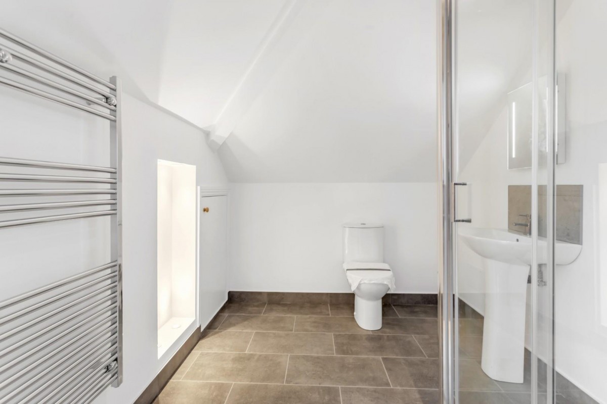 Upper Clapton Road, London, E5