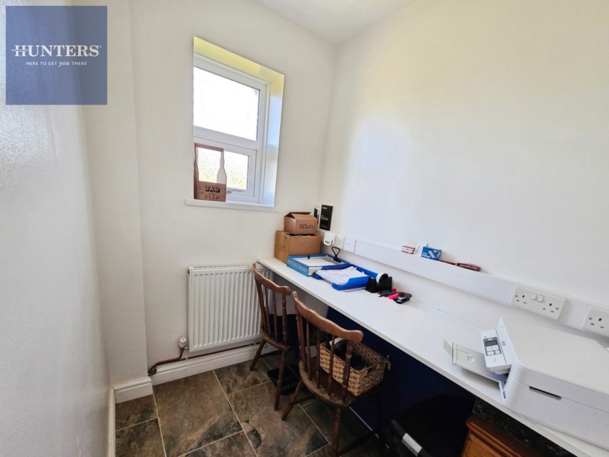 Brynteg, Heol-y-Cyw, Bridgend, CF35 6HN