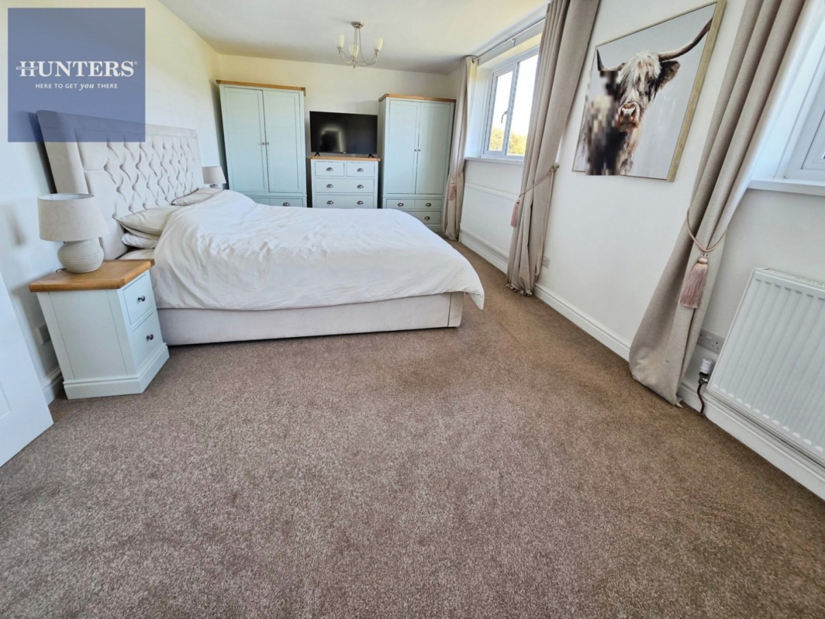 Brynteg, Heol-y-Cyw, Bridgend, CF35 6HN