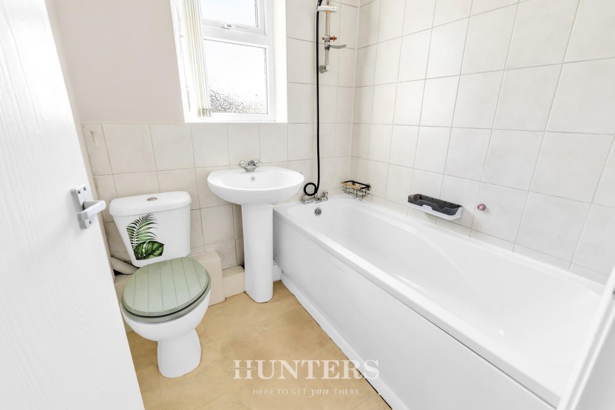 Littlehills Close, Middleton M24