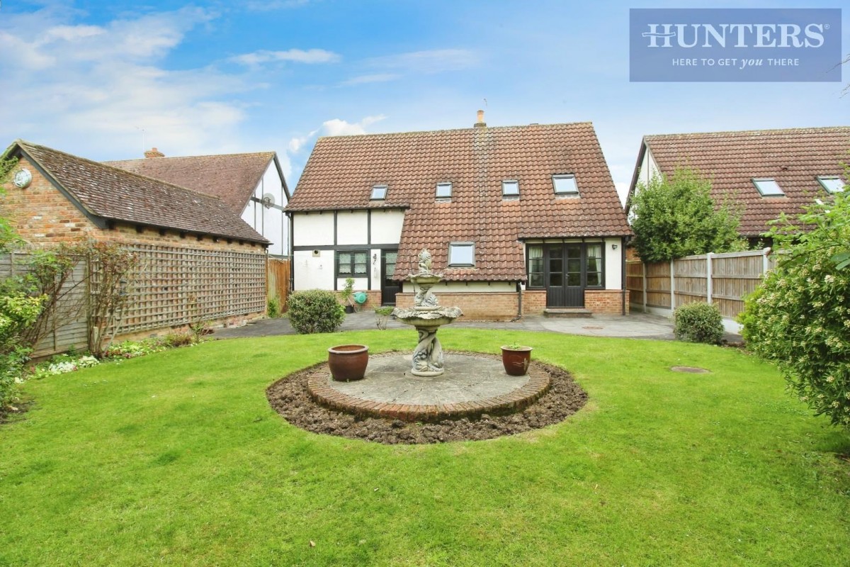Tanners Way, Hunsdon