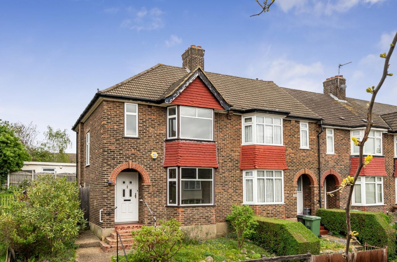 South Park Crescent, London, SE6 1JS