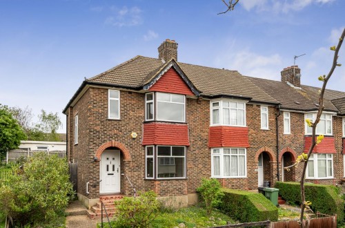 South Park Crescent, London, SE6 1JS