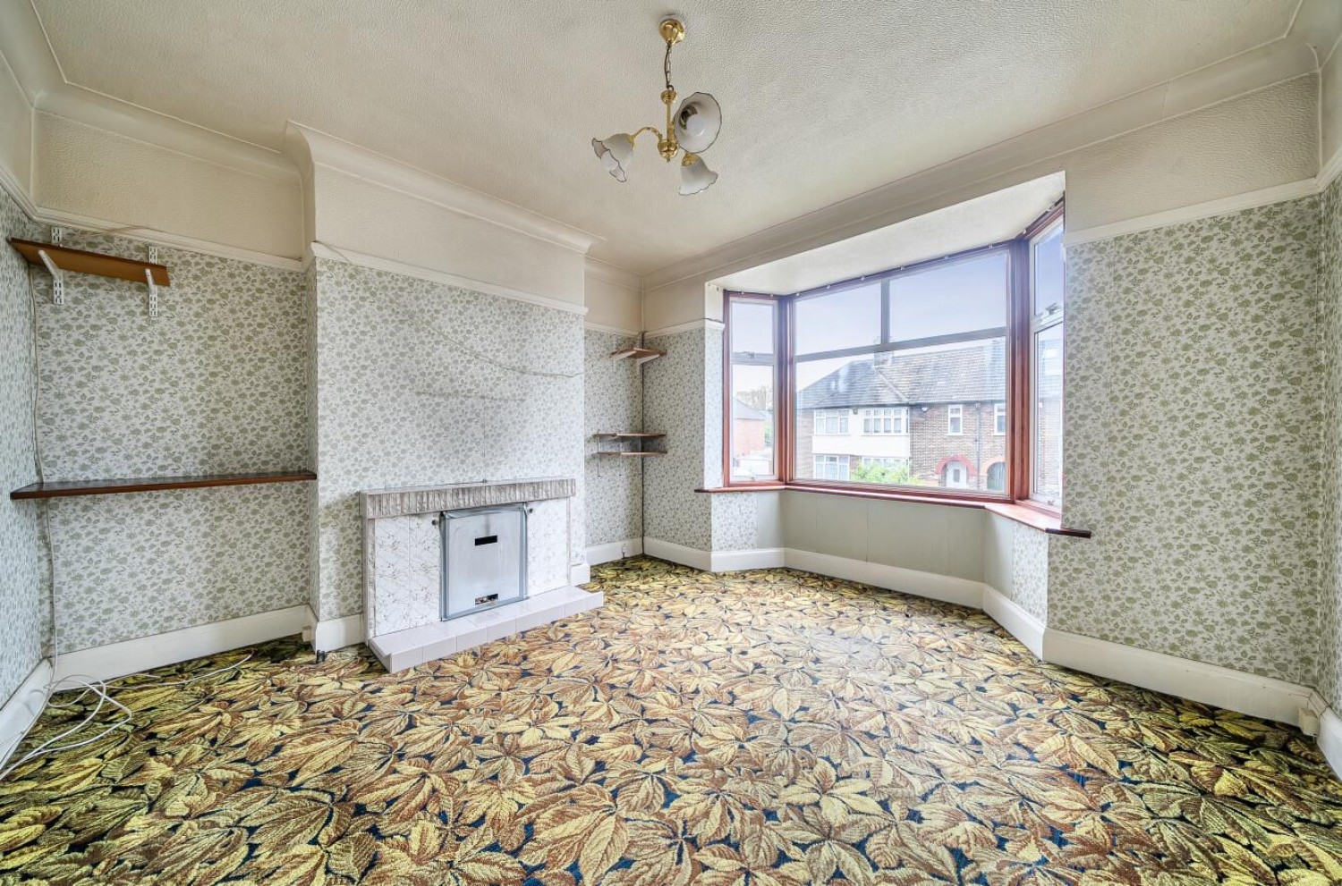 South Park Crescent, London, SE6 1JS