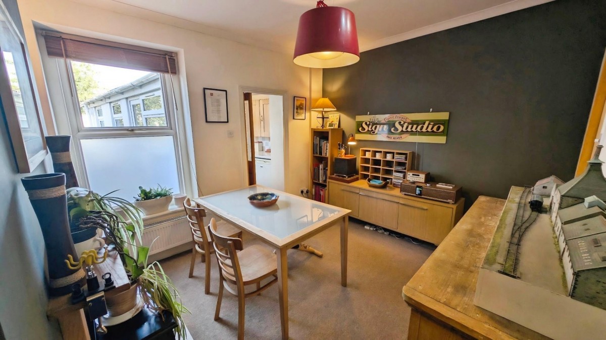 Lower Station Road, Fishponds, Bristol