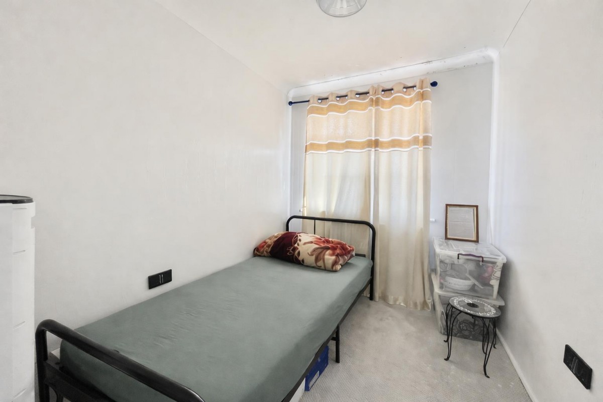 Seaton Road, Hayes, Middlesex, UB3 1NT