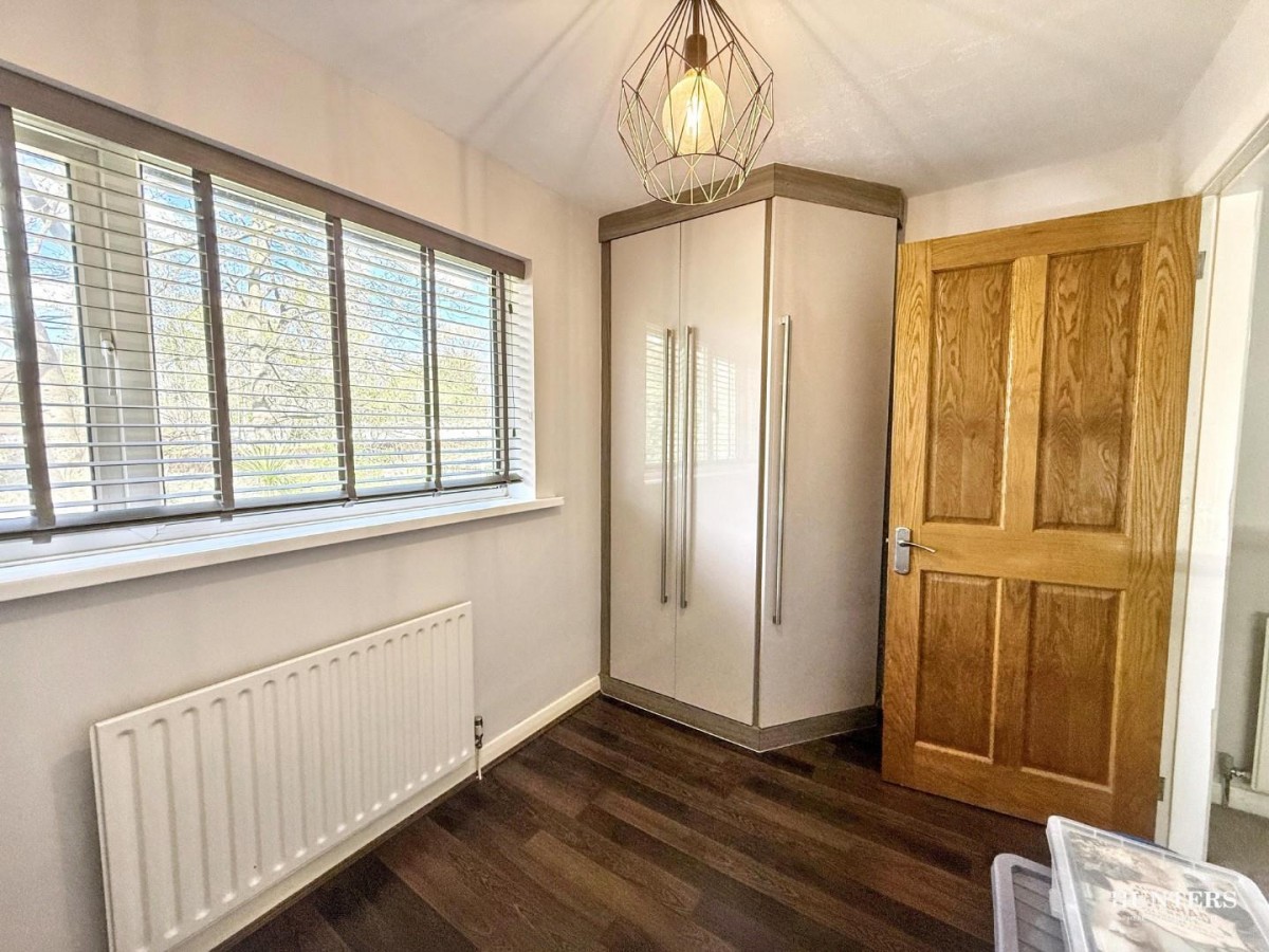 Longlands Road, Dewsbury