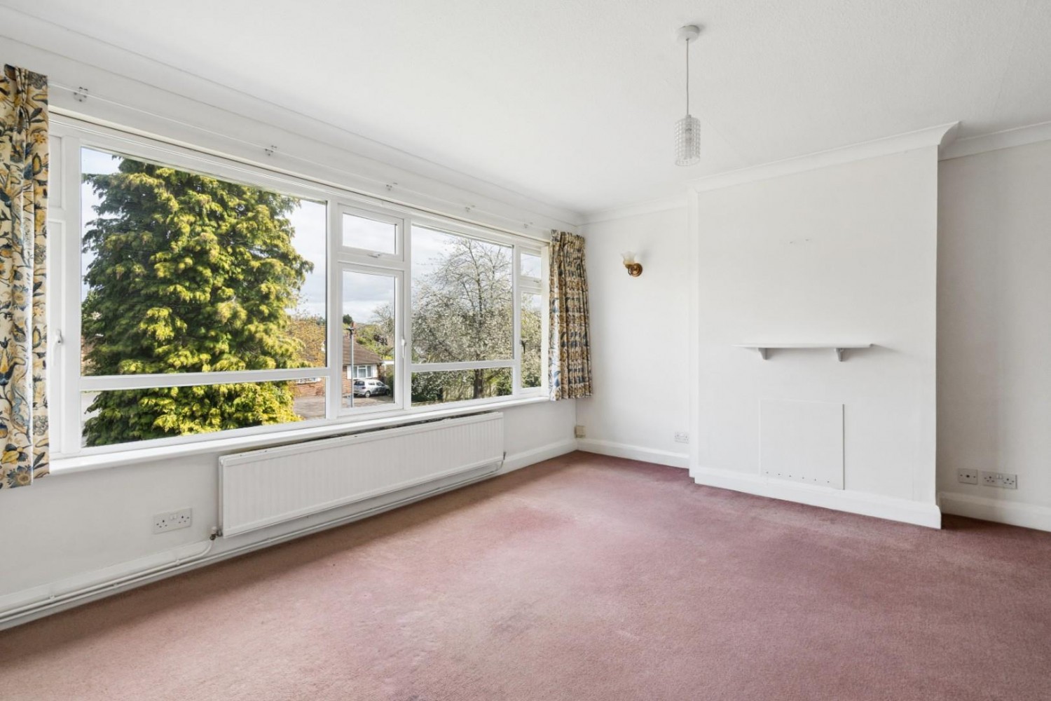 Chalfont Avenue, Little Chalfont, Buckinghamshire, HP6 6RD