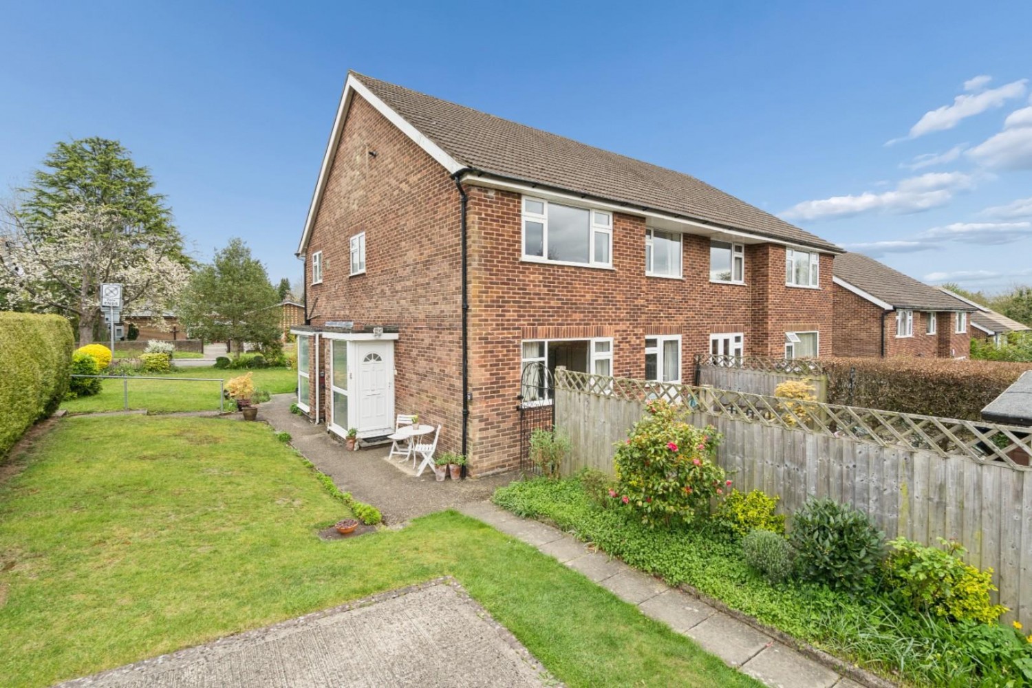 Chalfont Avenue, Little Chalfont, Buckinghamshire, HP6 6RD