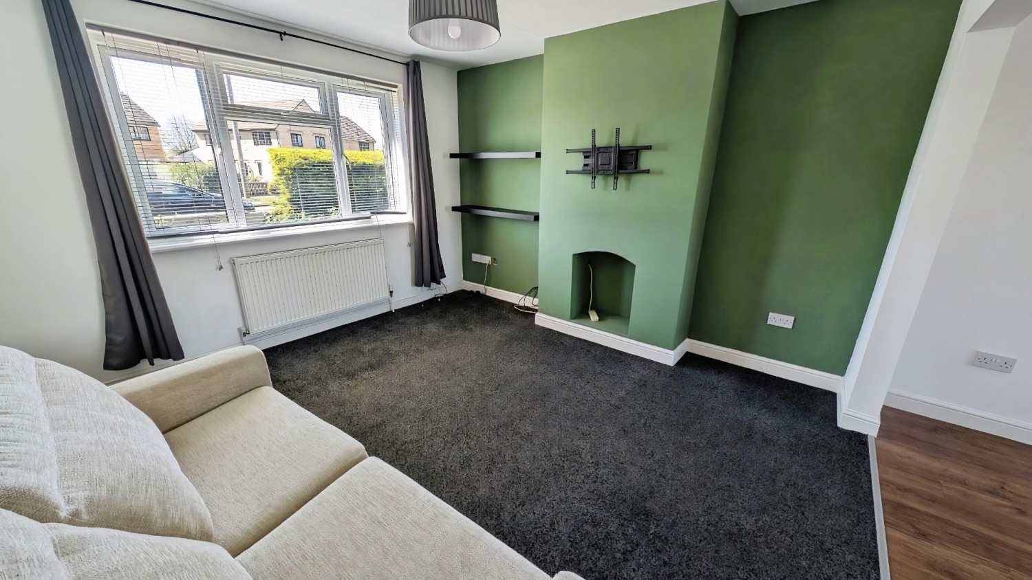 Cranleigh Court Road, Yate, Bristol