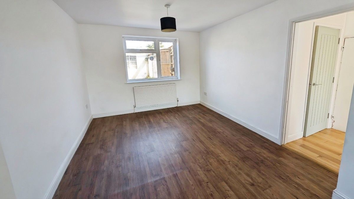 Cranleigh Court Road, Yate, Bristol