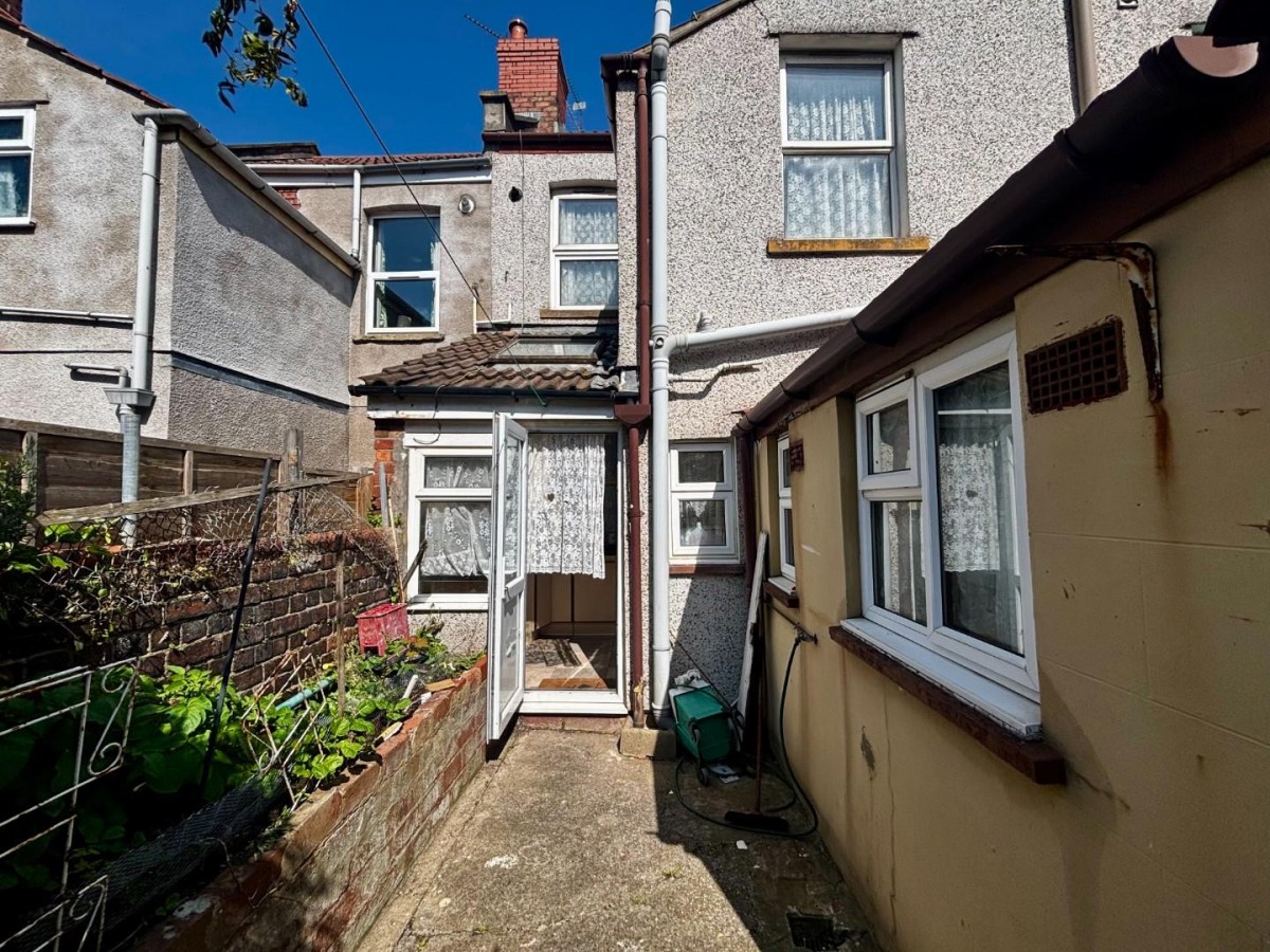 Anstey Street, Easton, Bristol BS5 6DQ