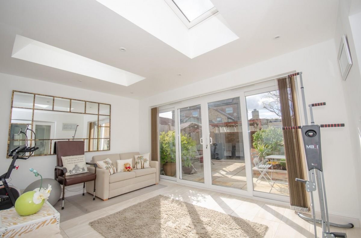 Wick Wick Close, Winterbourne, Bristol, BS36 1DP