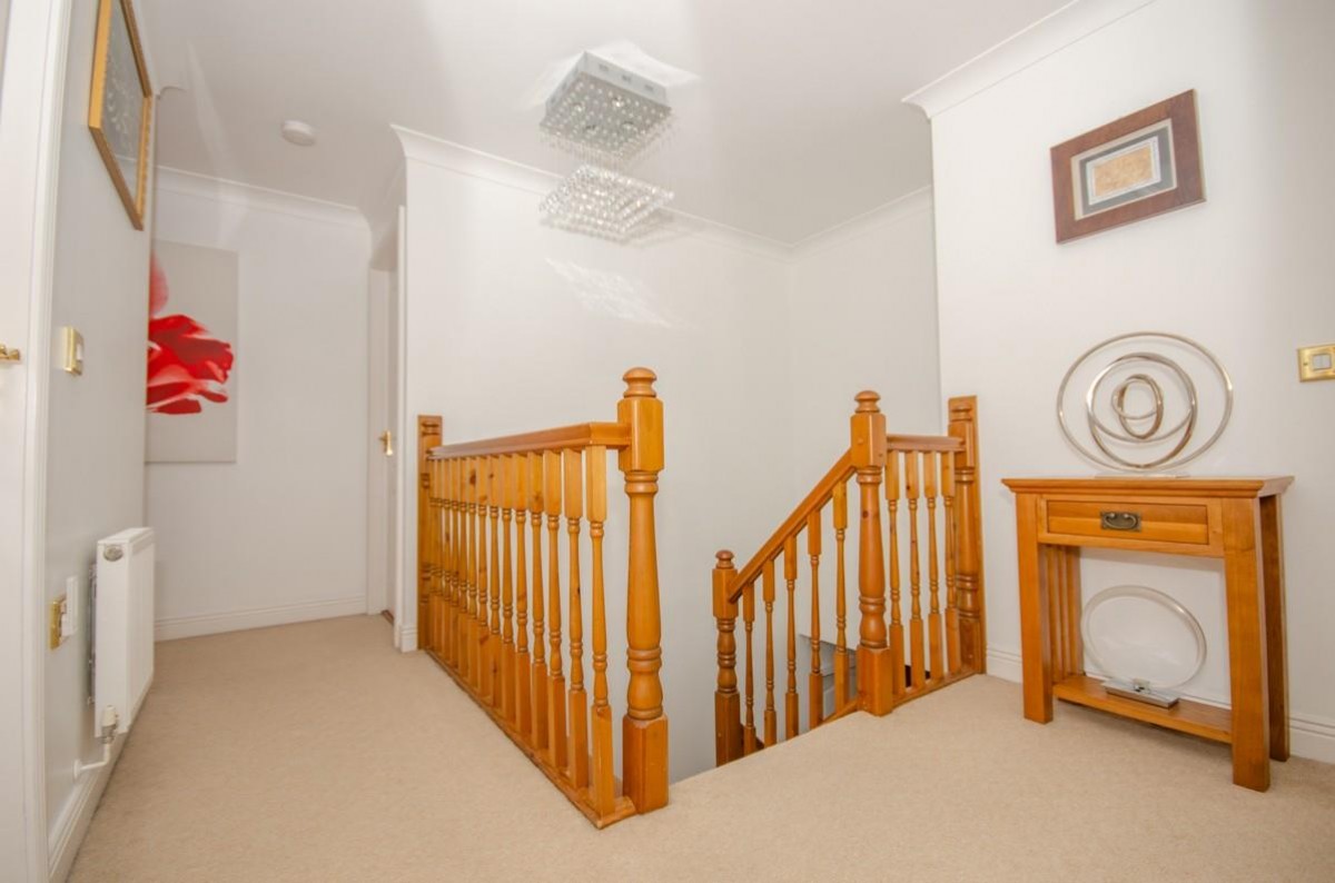 Wick Wick Close, Winterbourne, Bristol, BS36 1DP