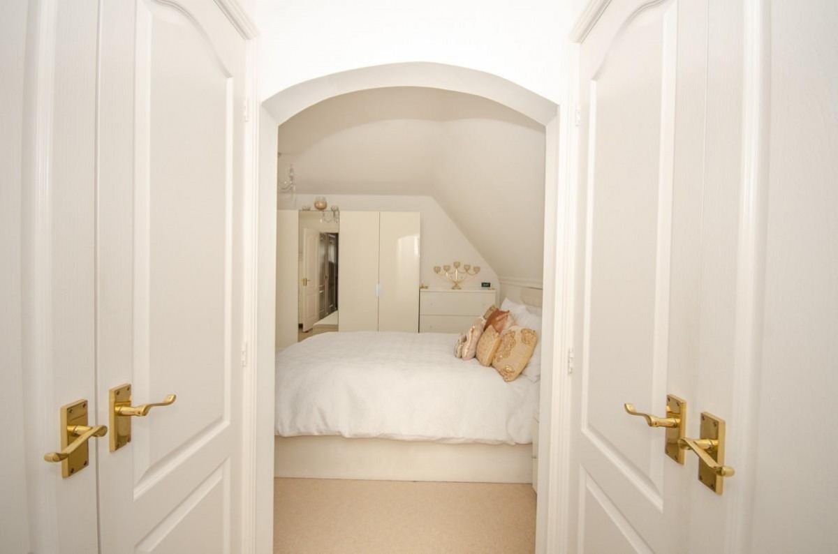 Wick Wick Close, Winterbourne, Bristol, BS36 1DP