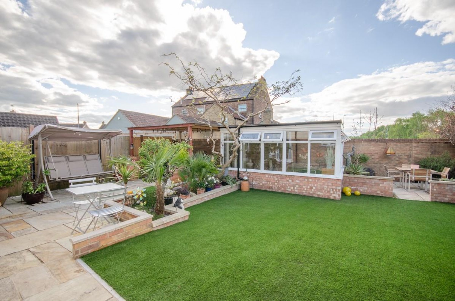 Wick Wick Close, Winterbourne, Bristol, BS36 1DP