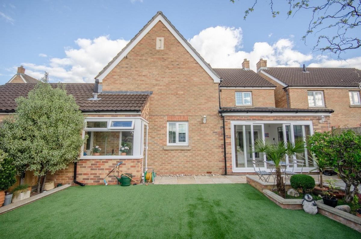 Wick Wick Close, Winterbourne, Bristol, BS36 1DP