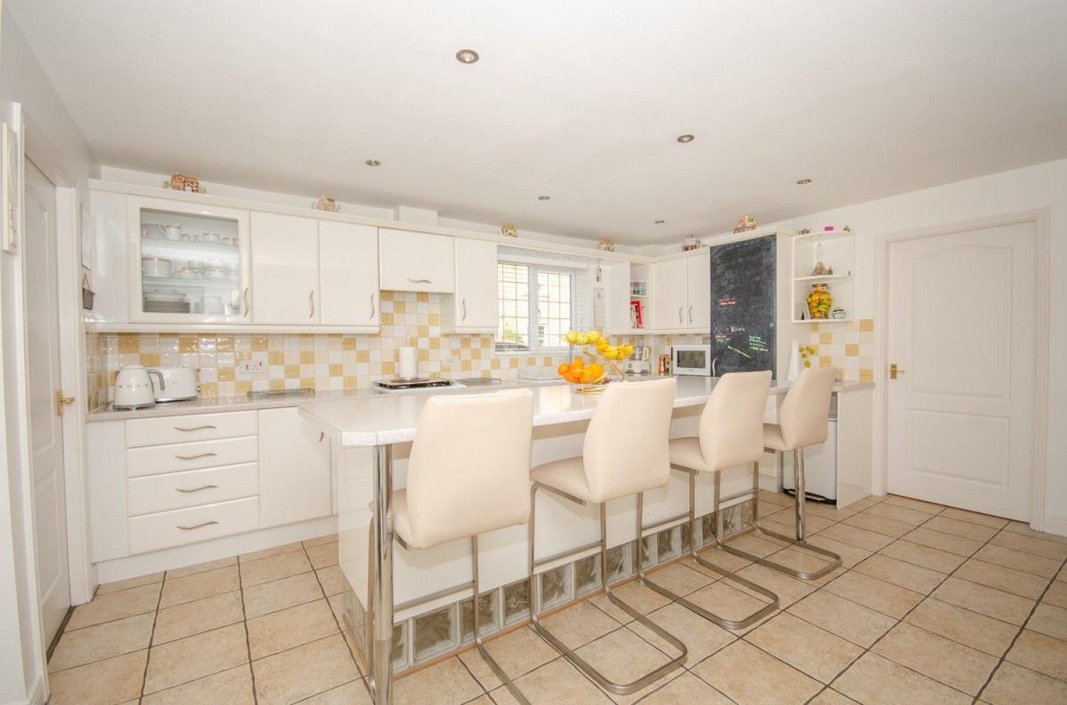 Wick Wick Close, Winterbourne, Bristol, BS36 1DP